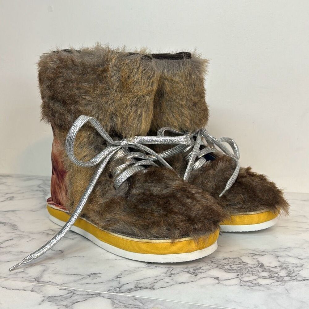 Irregular Choice Star Wars Chewbacca Boots 39